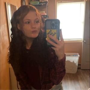 Meet your Posher, Hailey